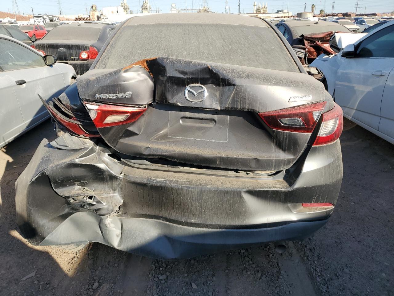 2019 Mazda 2 - Фото 6