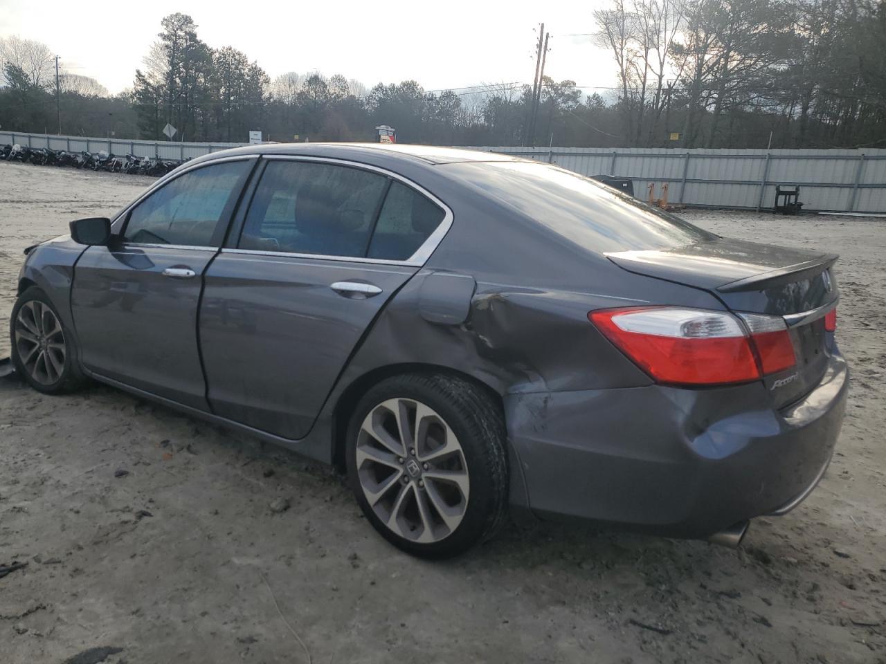 2013 Honda Accord Sport - Image 2