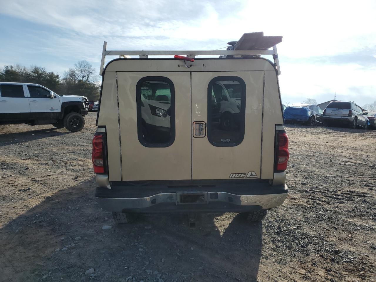 2005 Chevrolet Silverado K2500 Heavy Duty - Фото 6