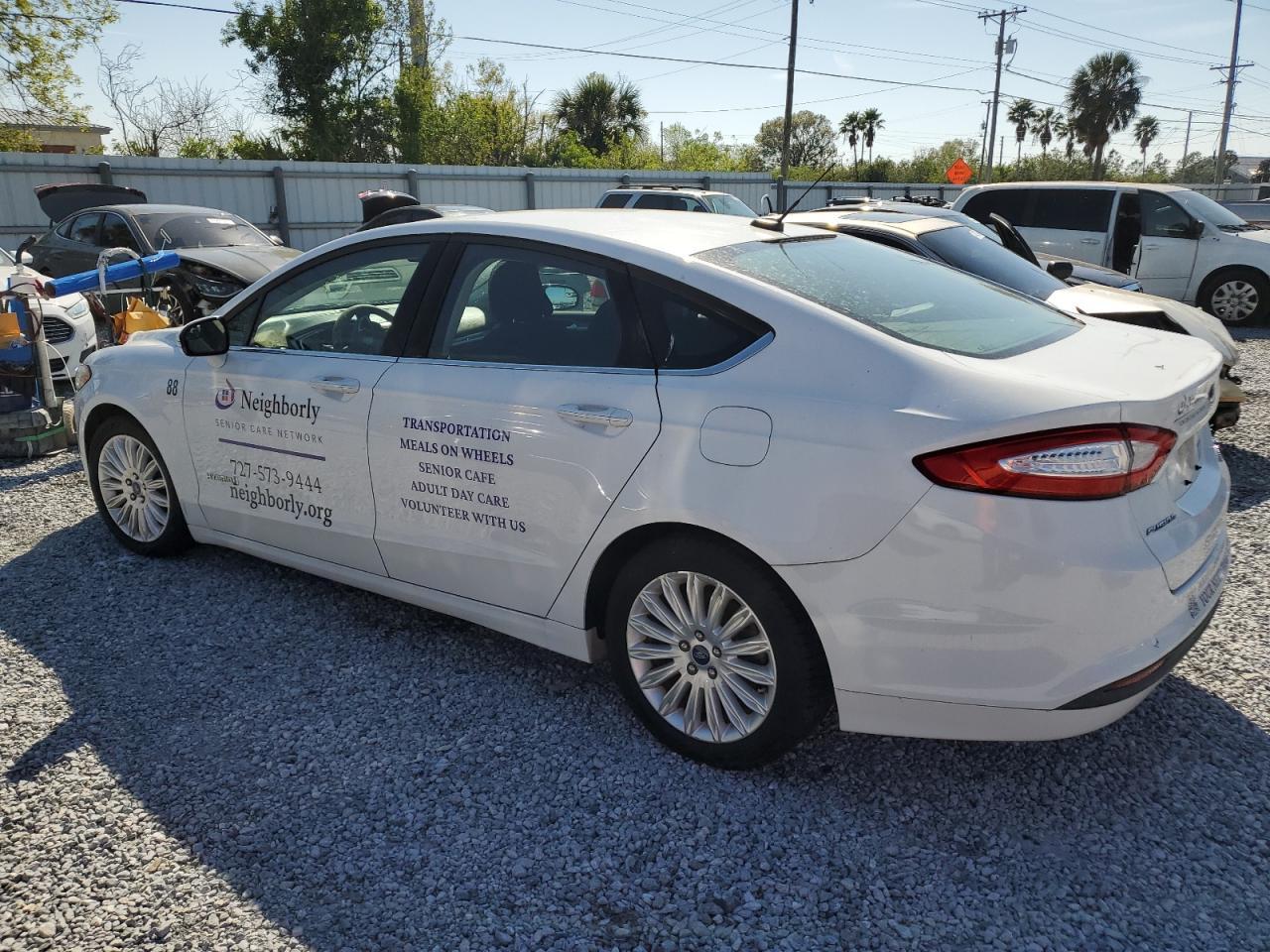 2016 Ford Fusion Se Hybrid - Фото 2