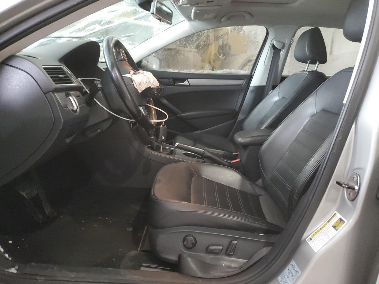 2014 Volkswagen Passat Se - Фото 7