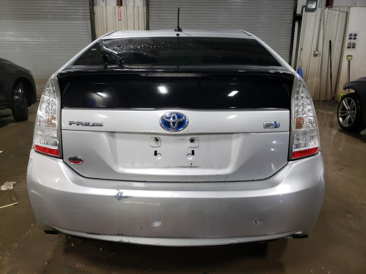 2010 Toyota Prius - Фото 6