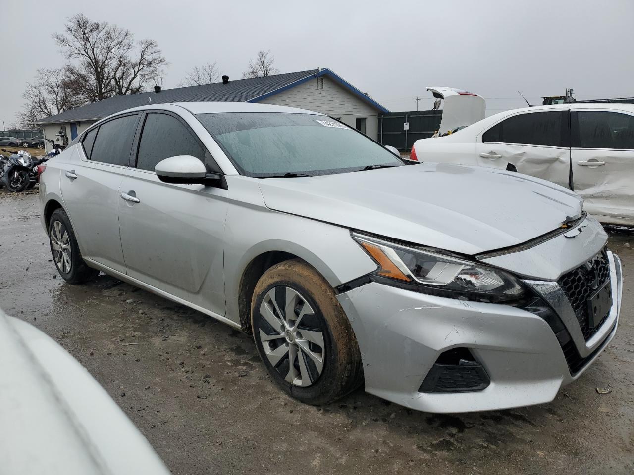 2020 Nissan Altima S - Фото 4