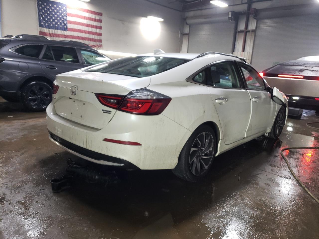 2019 Honda Insight Touring - Image 3