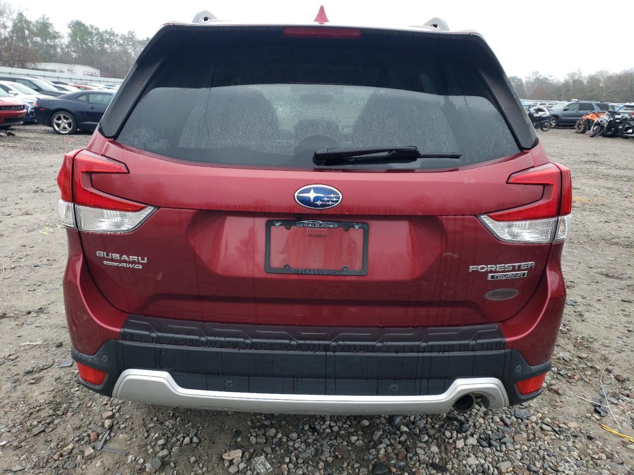 2020 Subaru Forester Touring - Фото 6