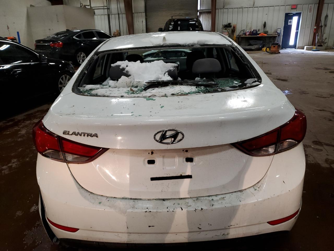 2014 Hyundai Elantra Se - Фото 6