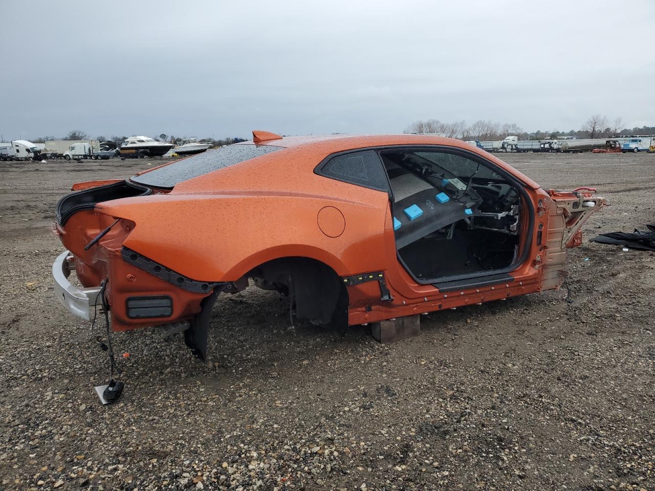 2022 Chevrolet Camaro Lt1 - Фото 3