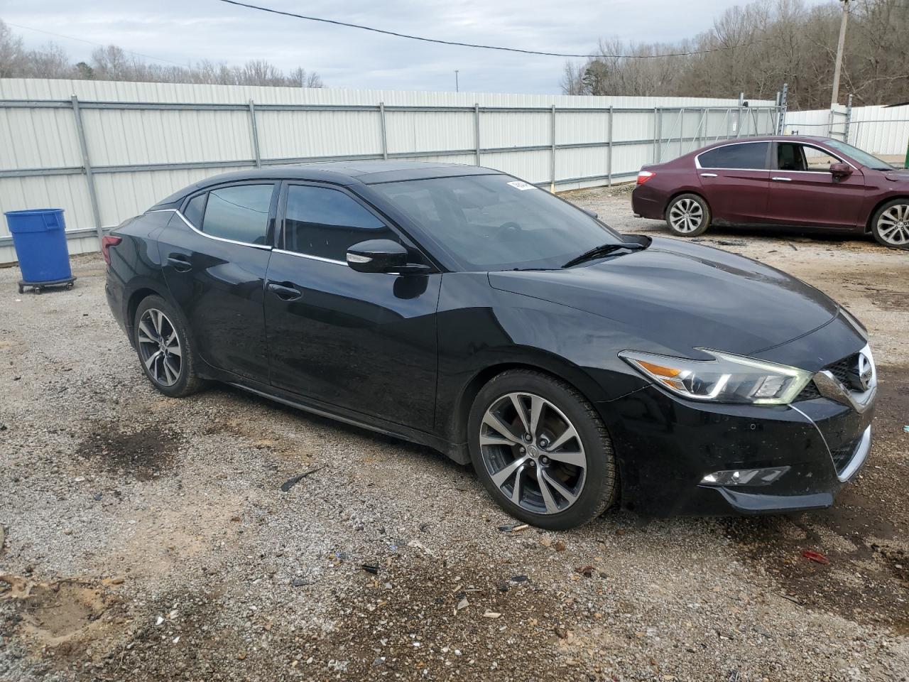2017 Nissan Maxima 3.5S - Image 4