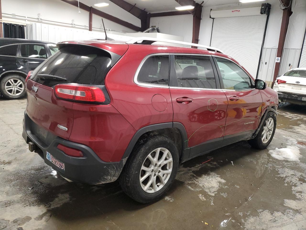 2017 Jeep Cherokee Latitude - Фото 3