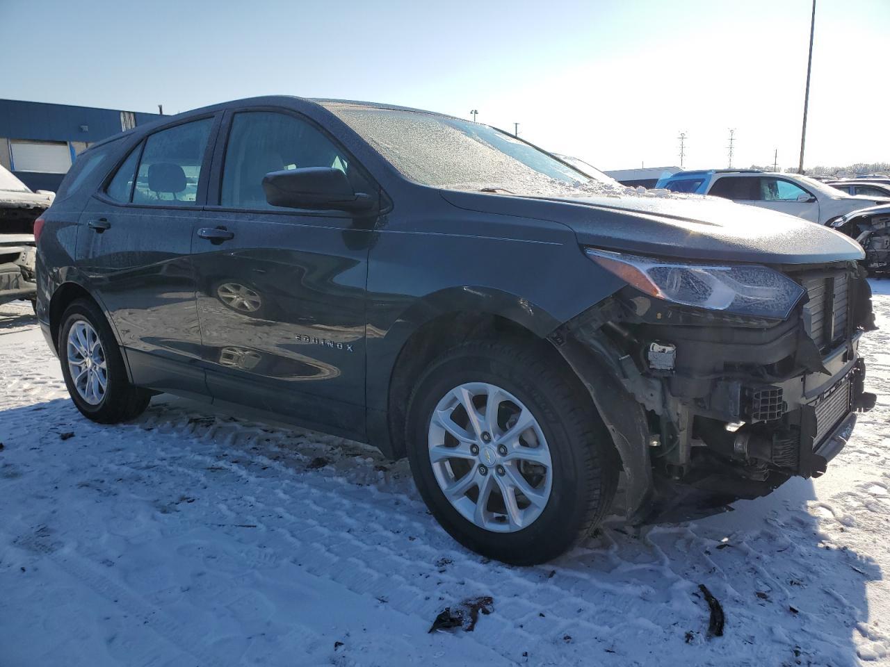 2019 Chevrolet Equinox Ls - Фото 4