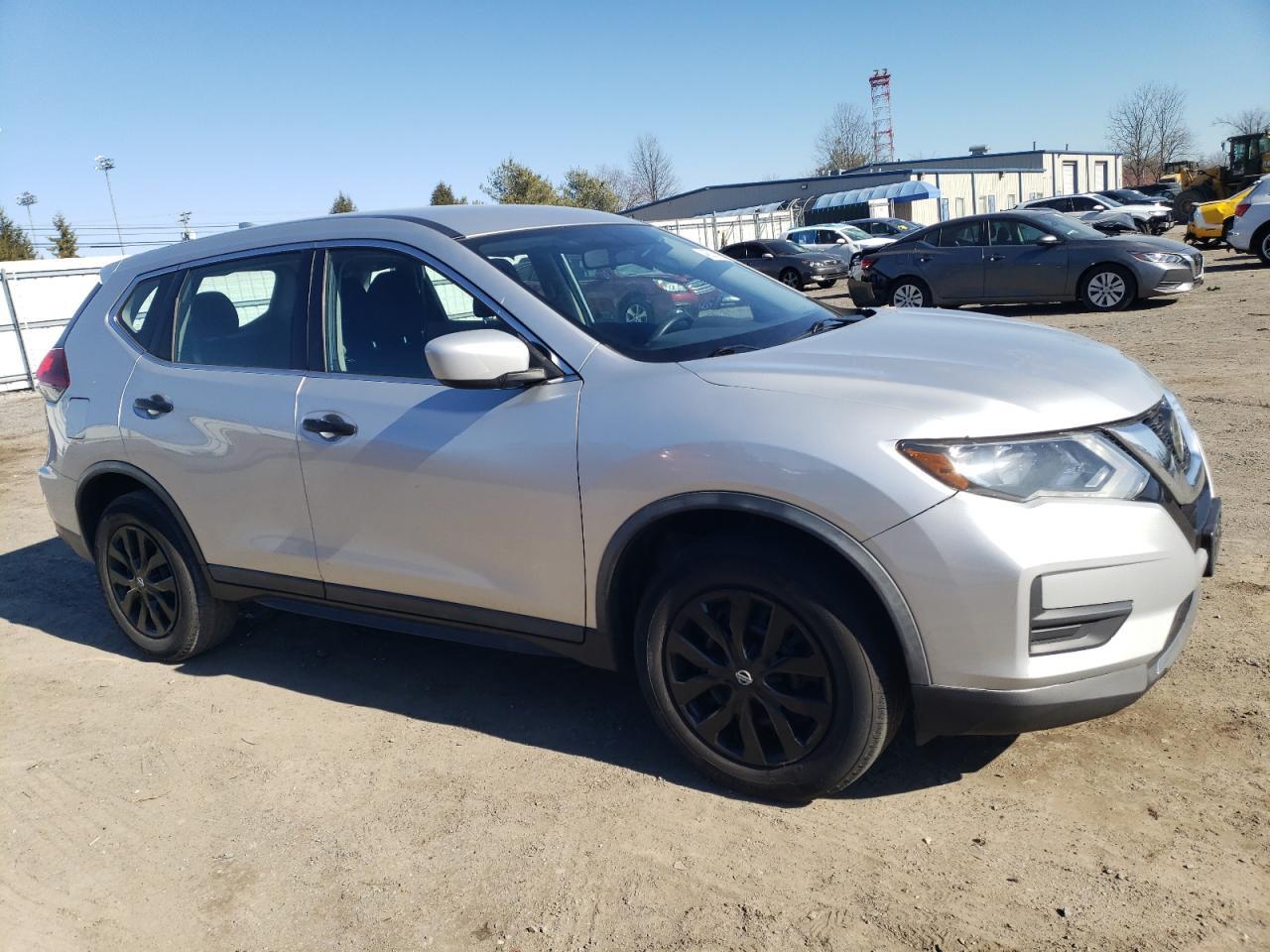 2018 Nissan Rogue S - Image 4