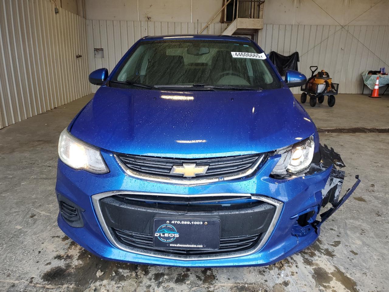 2017 Chevrolet Sonic Lt - Фото 5