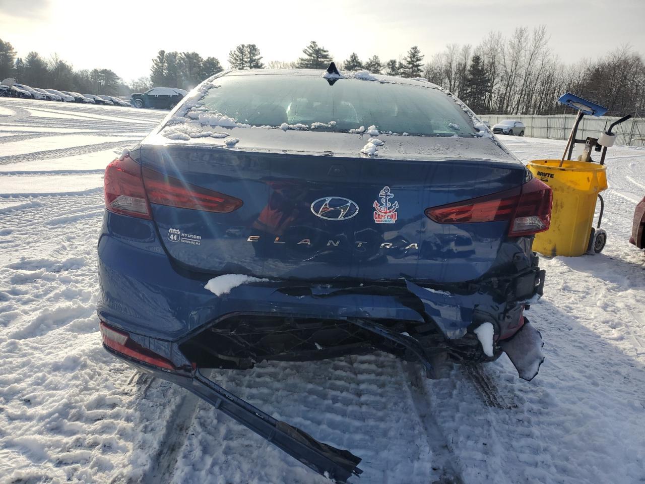 2020 Hyundai Elantra Sel - Фото 6
