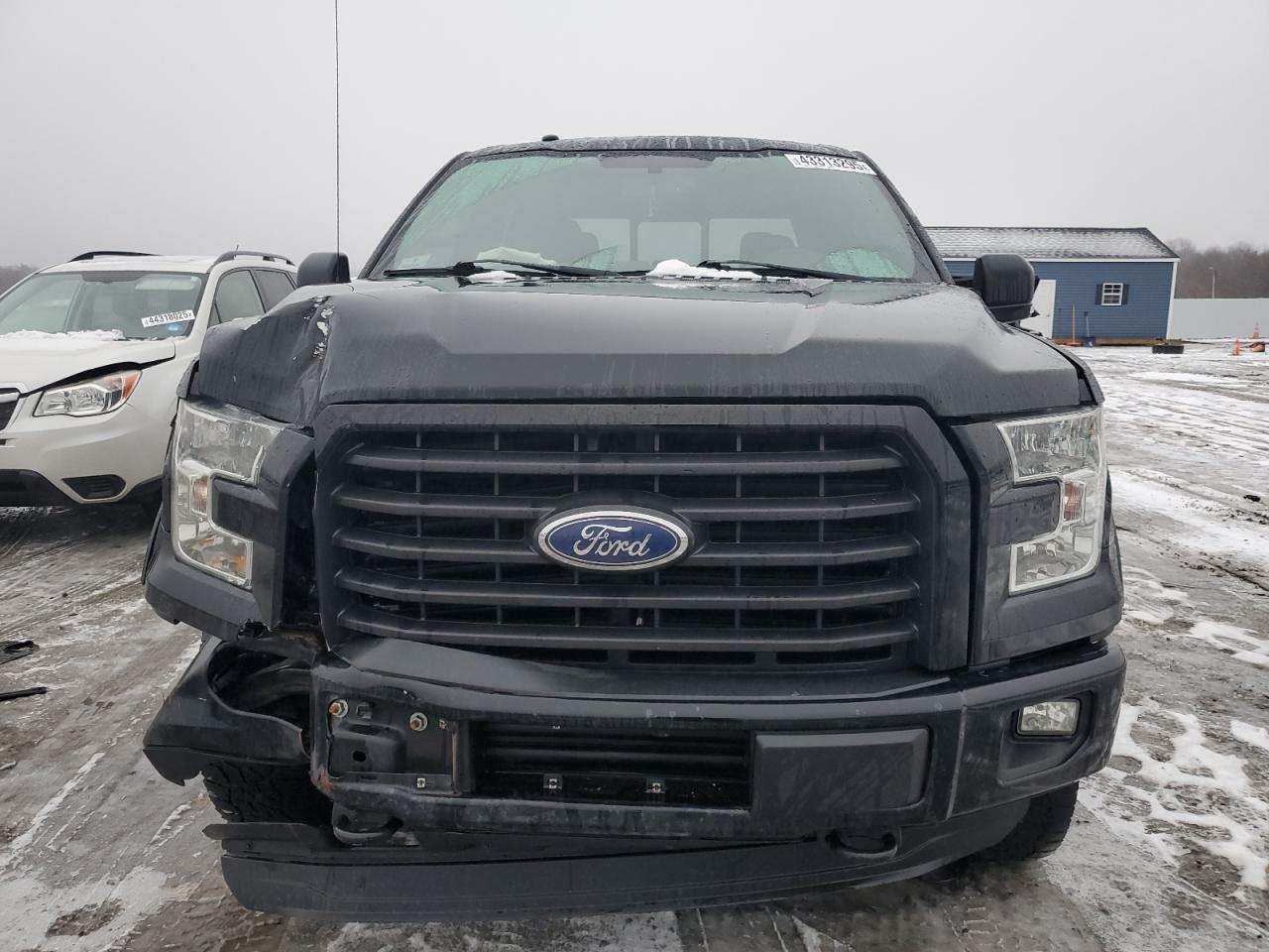 2016 Ford F150 Supercrew - Фото 5
