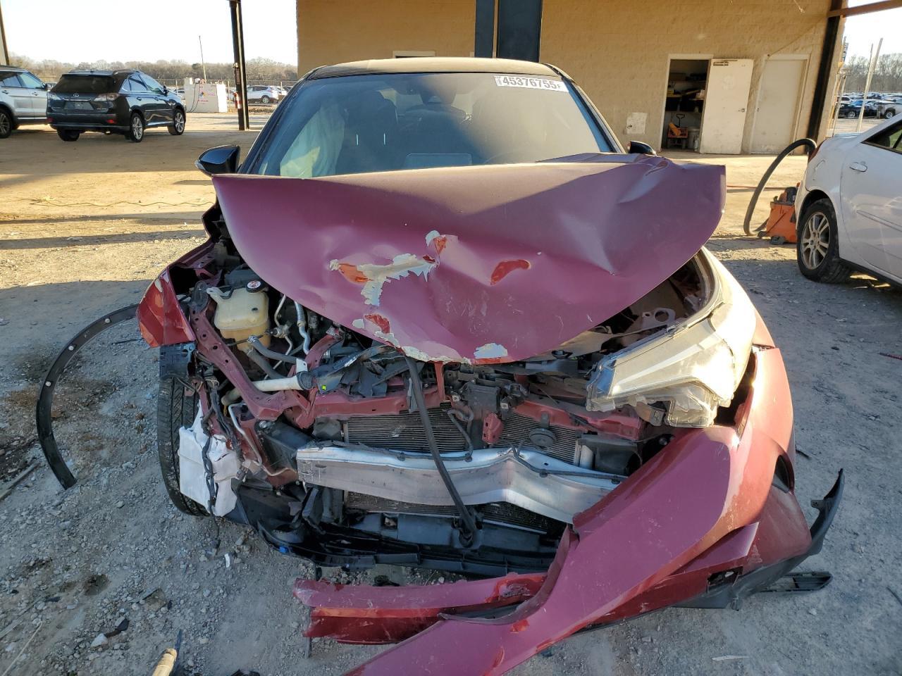 2019 Toyota C-Hr Xle - Image 5
