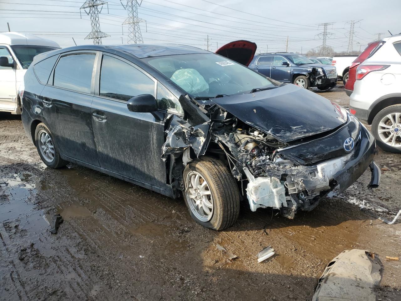 2014 Toyota Prius V - Фото 4