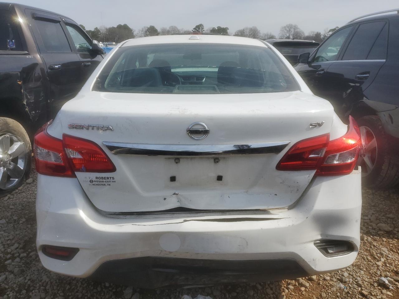 2019 Nissan Sentra S - Фото 6