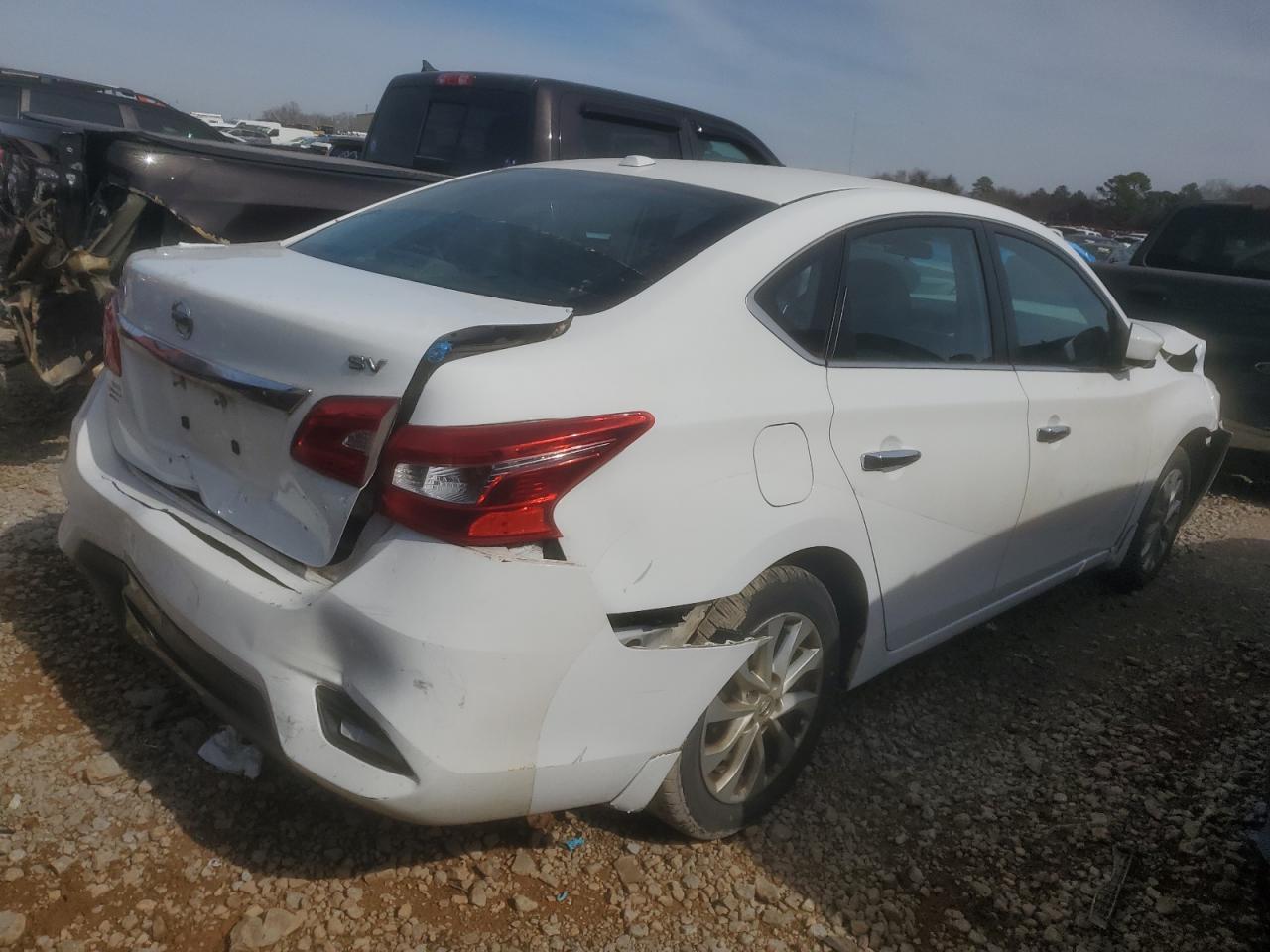 2019 Nissan Sentra S - Фото 3