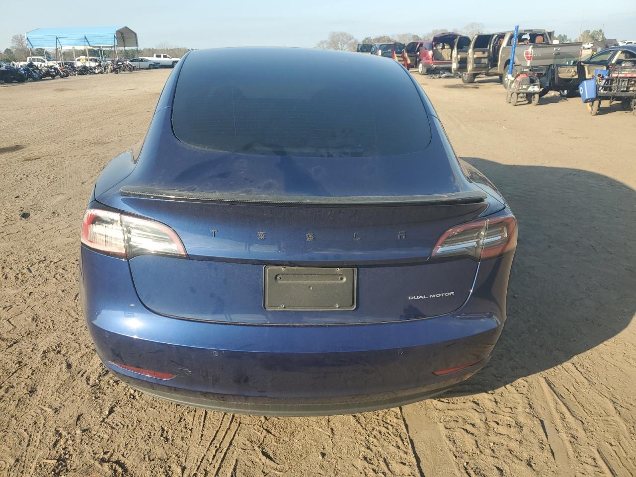 2022 Tesla Model 3 - Фото 6