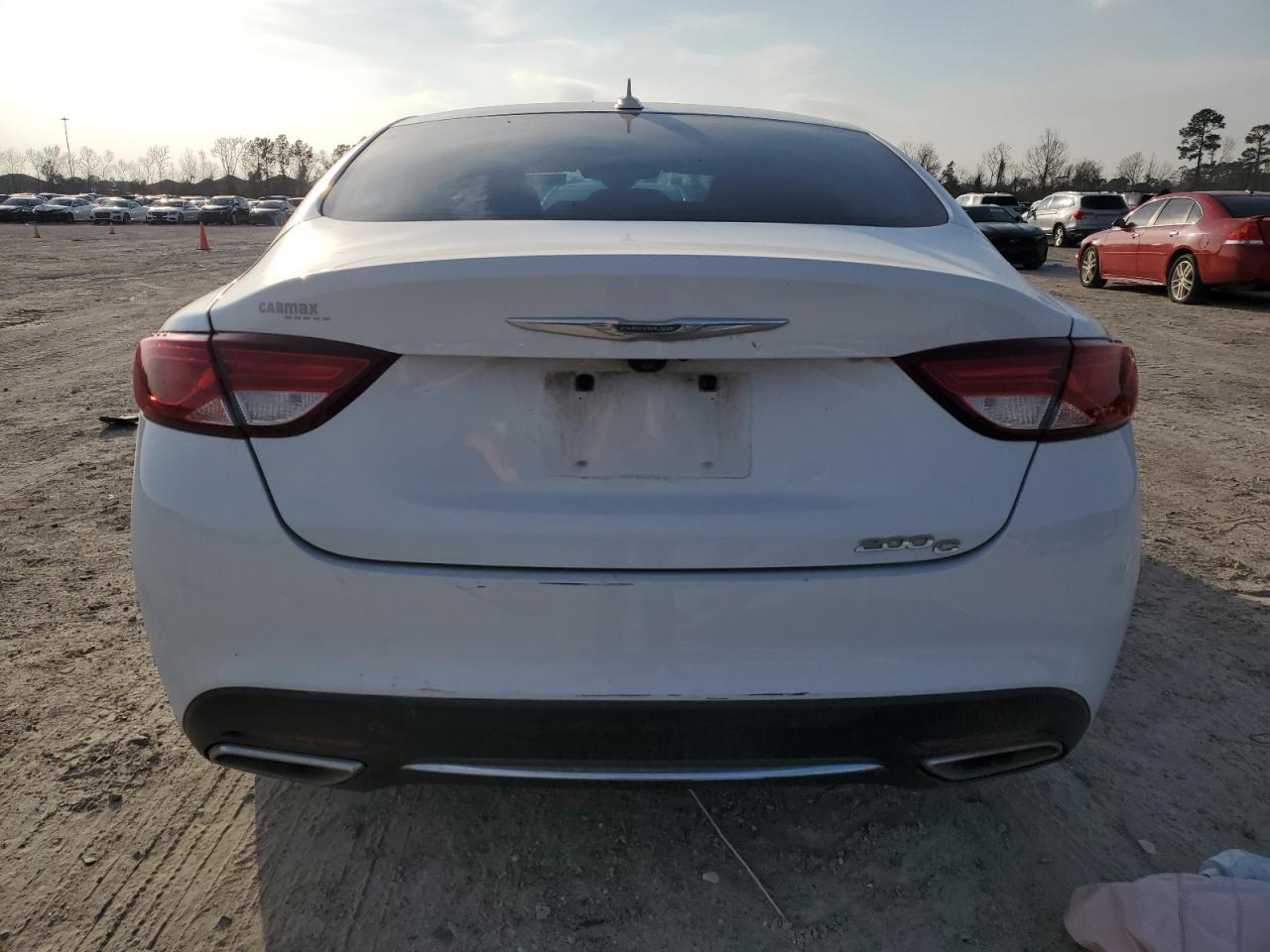 2015 Chrysler 200 C - Фото 6