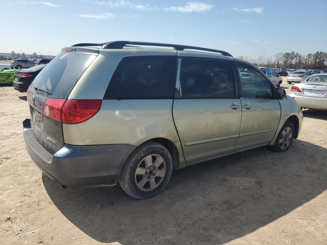 2006 Toyota Sienna Ce - Фото 3