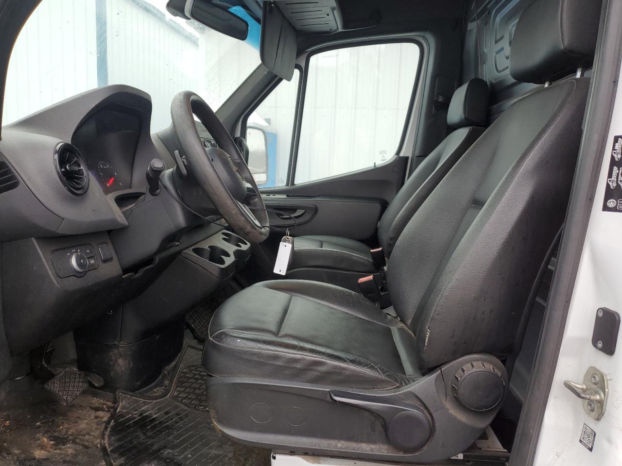 2021 Mercedes-Benz Sprinter 3500 - Фото 7