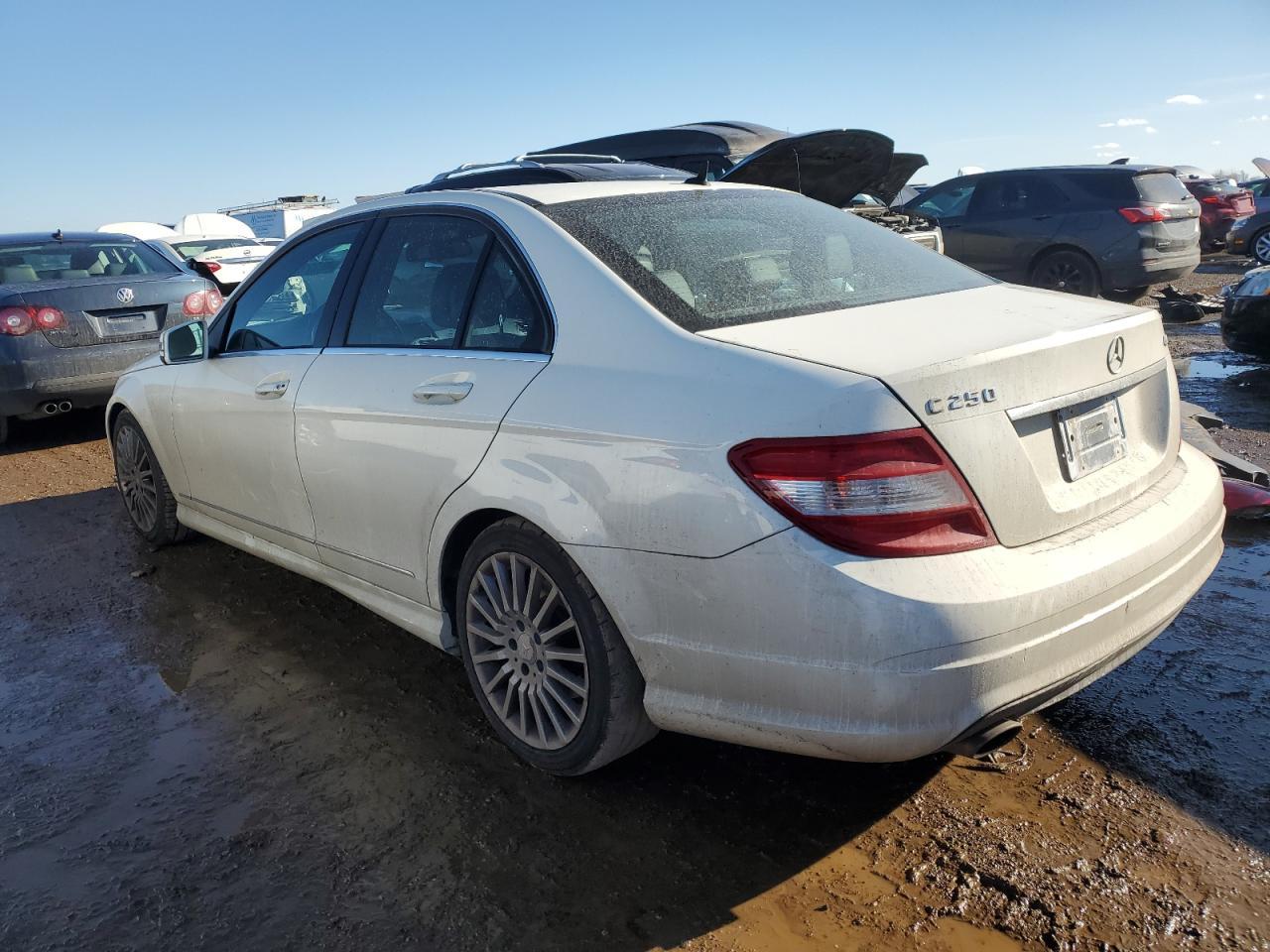 2010 Mercedes-Benz C 250 4Matic - Фото 2