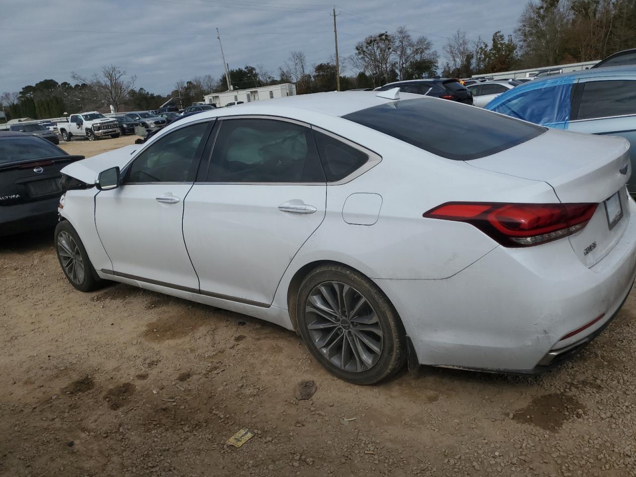 2015 Hyundai Genesis 3.8L - Image 2
