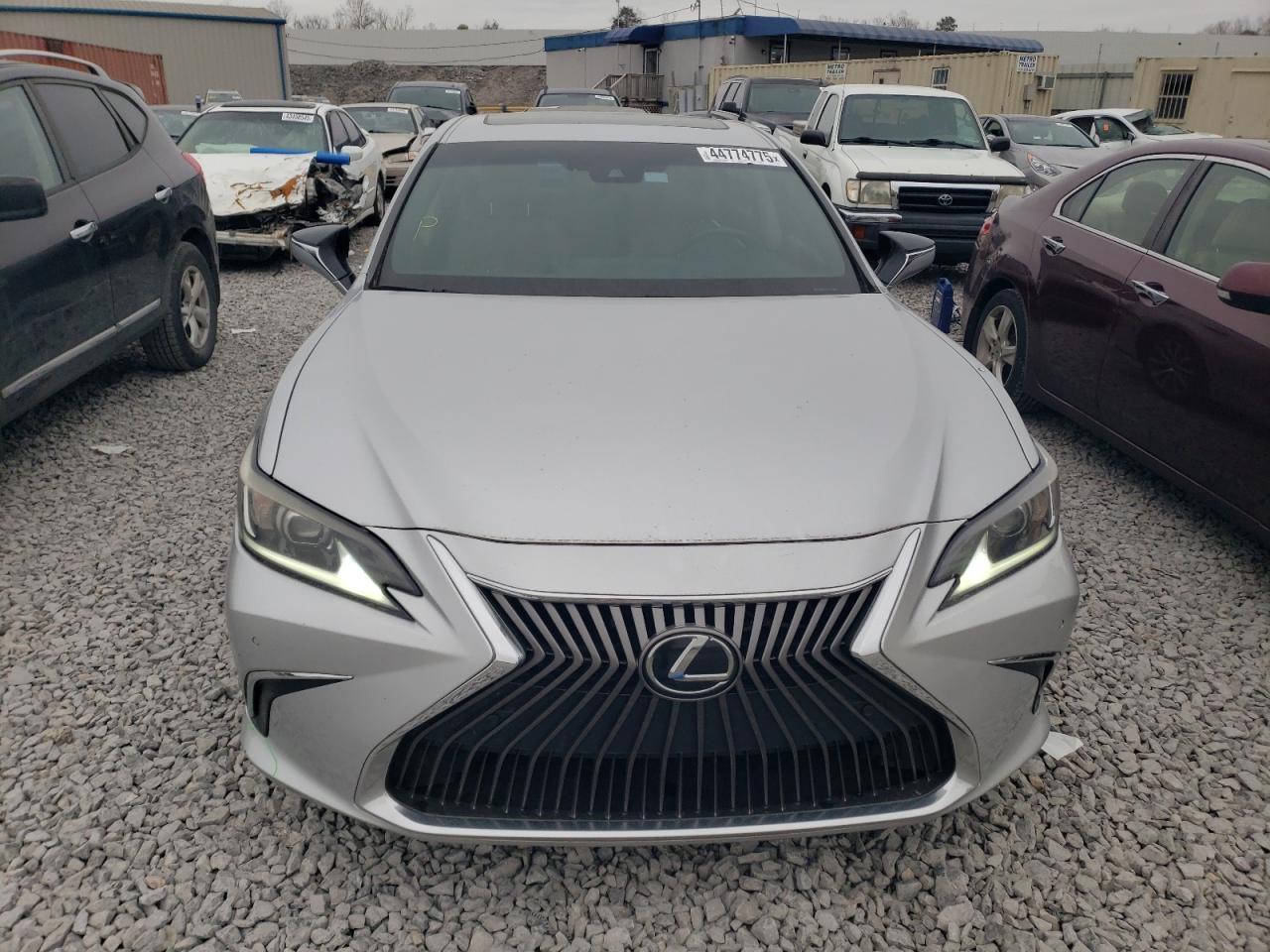 2019 Lexus Es 350 - Image 5