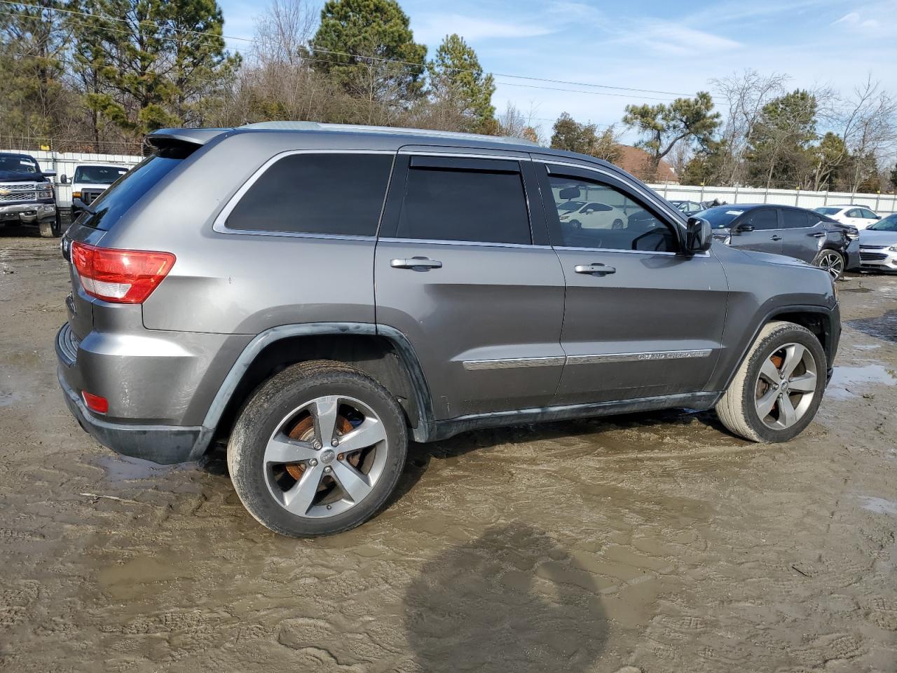 2012 Jeep Grand Cherokee Laredo - Image 3