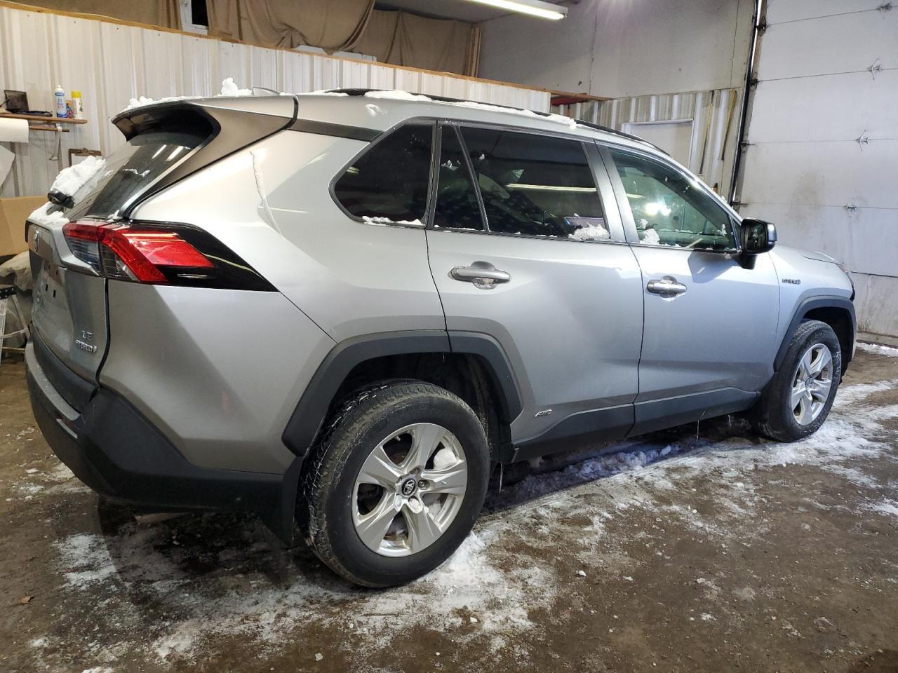 2021 Toyota Rav4 Hybri - Фото 3