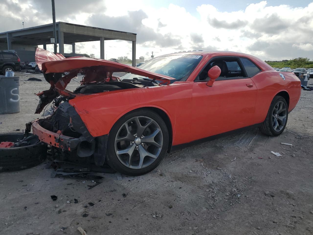 2016 Dodge Challenger Sxt