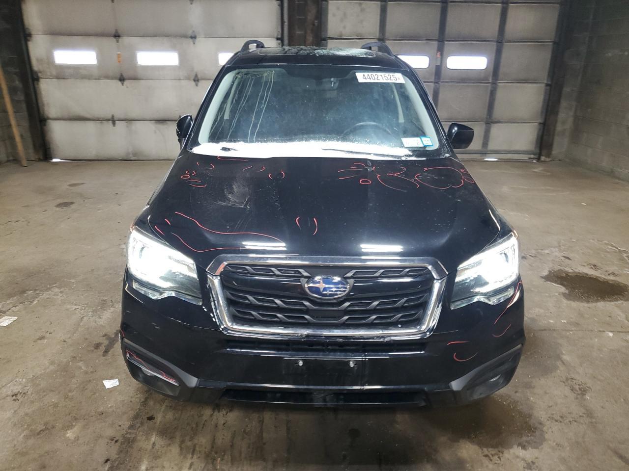 2018 Subaru Forester 2.5I Premium - Image 5