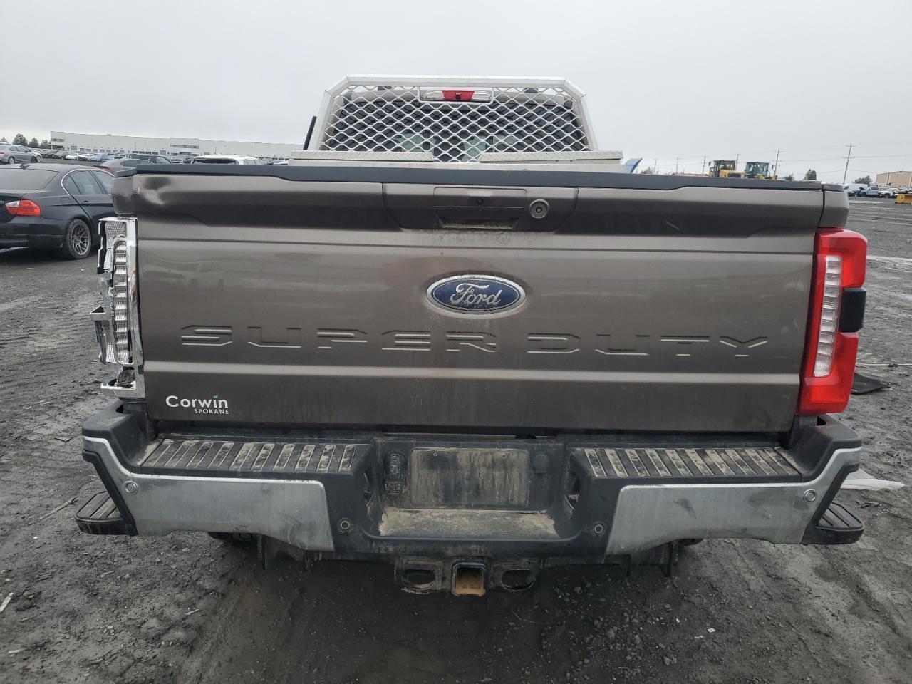 2023 Ford F350 Super Duty - Image 6