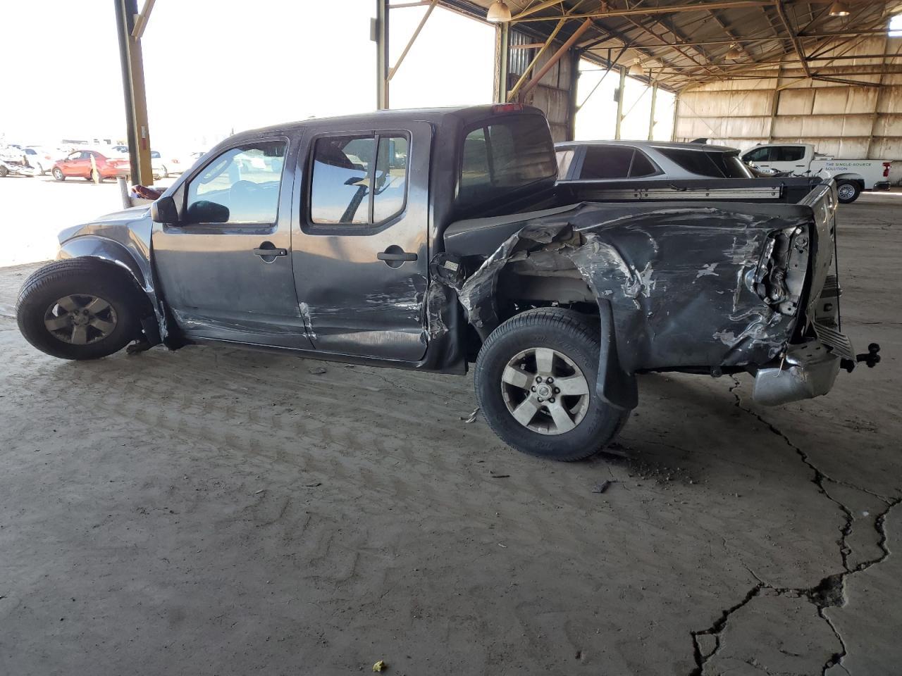 2011 Nissan Frontier S - Фото 2