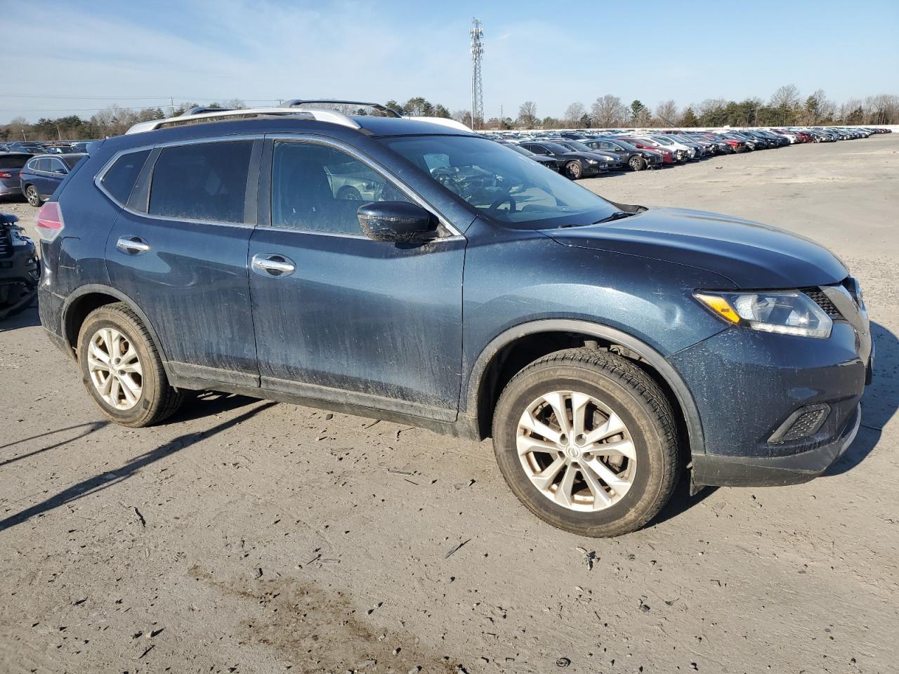 2016 Nissan Rogue S - Image 4
