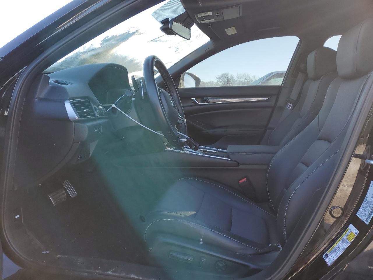 2022 Honda Accord Sport - Image 7