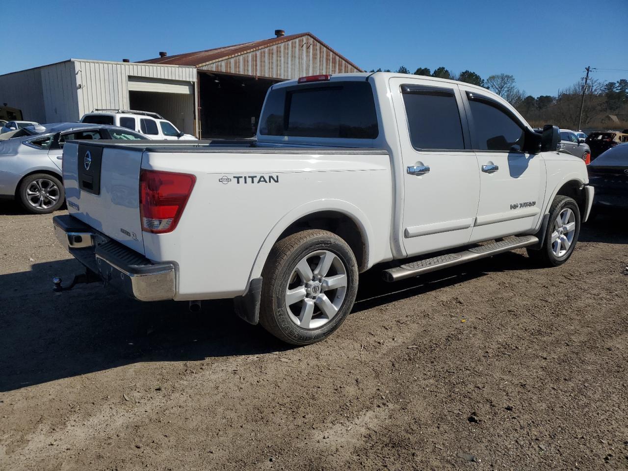 2012 Nissan Titan S - Фото 3