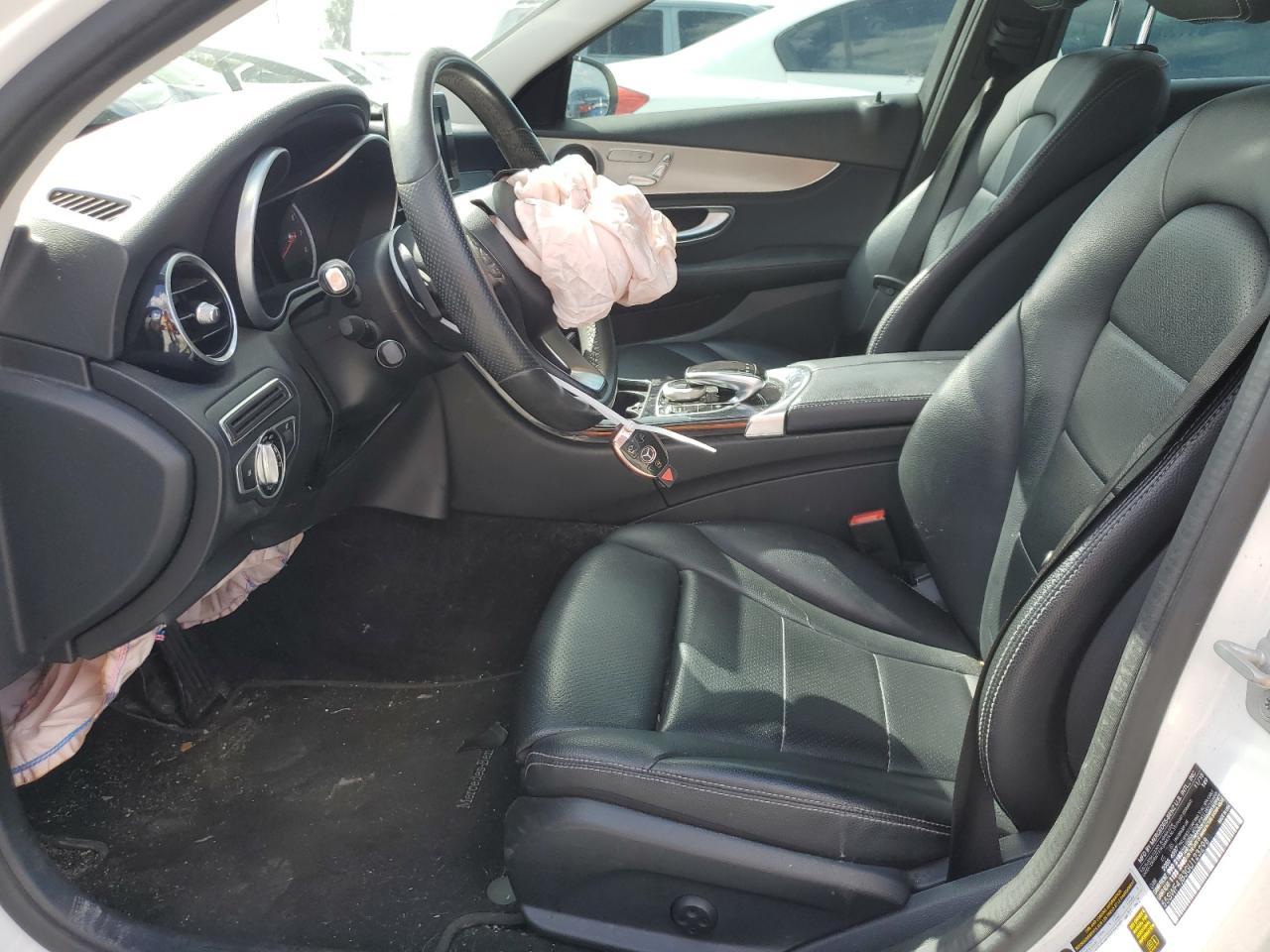 2016 Mercedes-Benz C 300 - Image 7