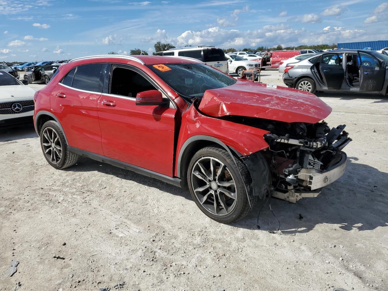 2016 Mercedes-Benz Gla 250 - Image 4
