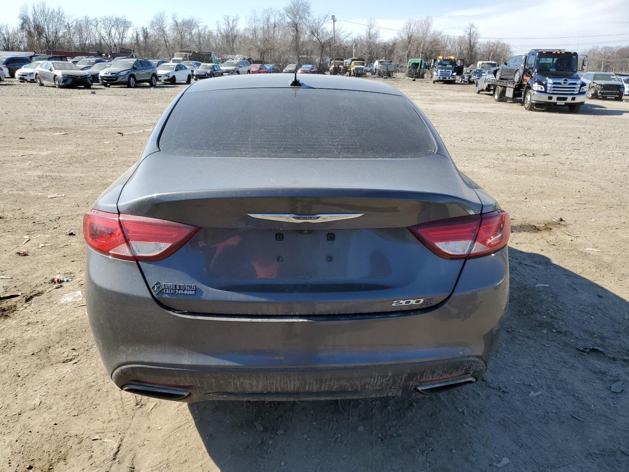 2016 Chrysler 200 S - Фото 6