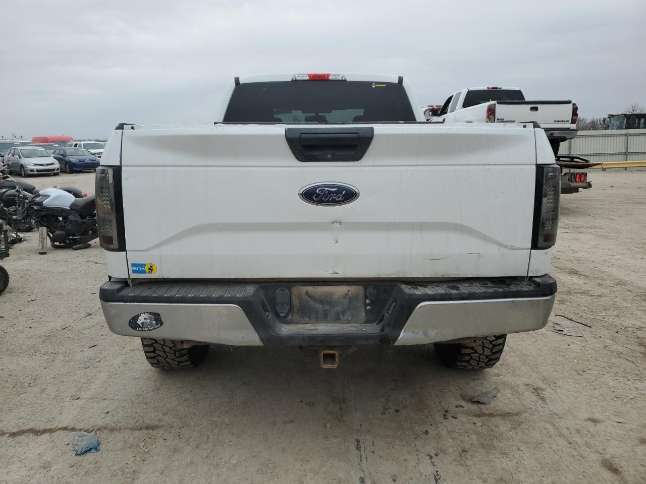 2015 Ford F150 Supercrew - Фото 6