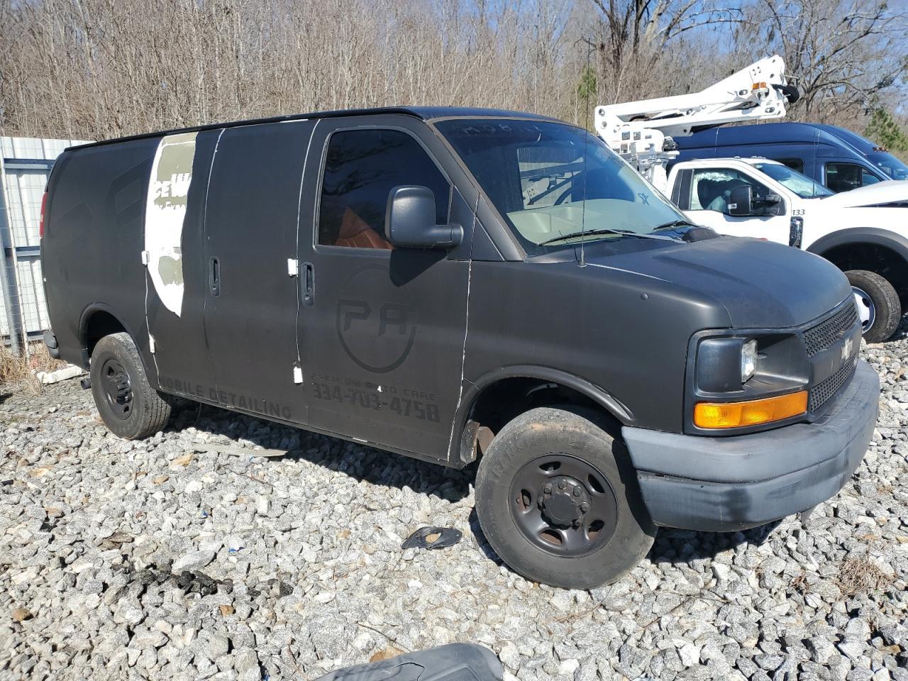 2005 Chevrolet Express G3500 - Image 4