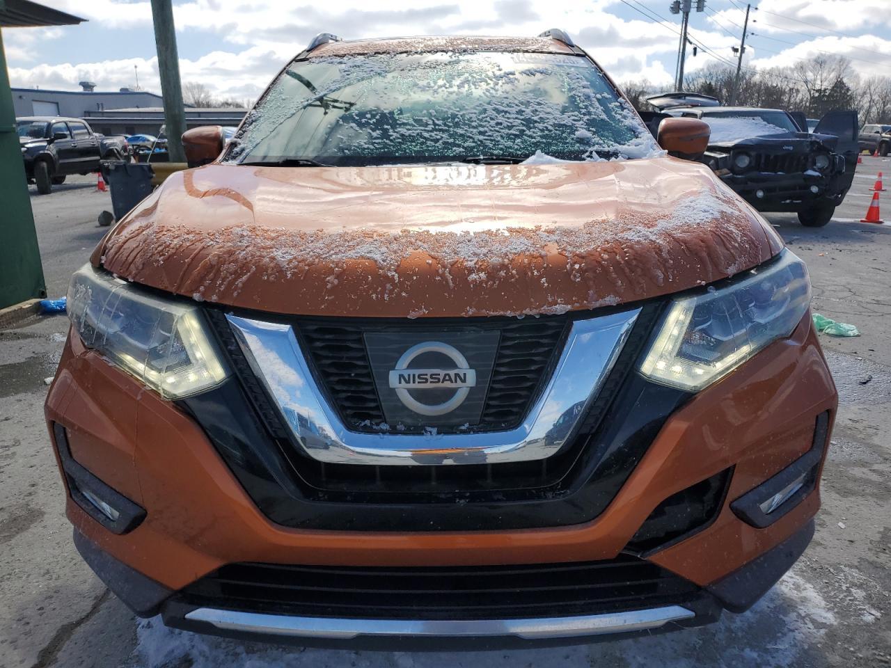 2017 Nissan Rogue S - Фото 5
