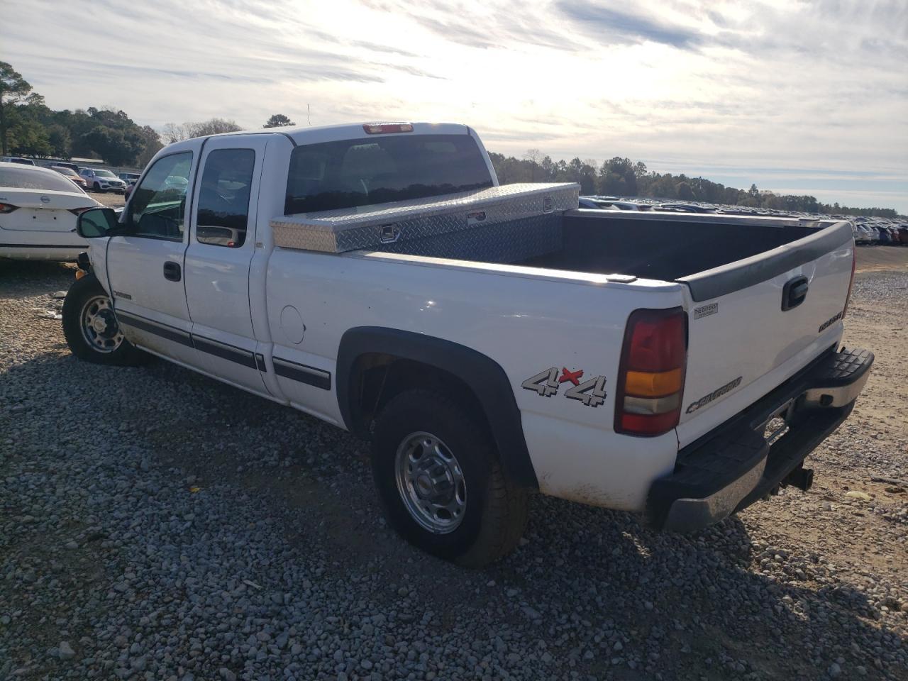 2002 Chevrolet Silverado K2500 Heavy Duty - Фото 2