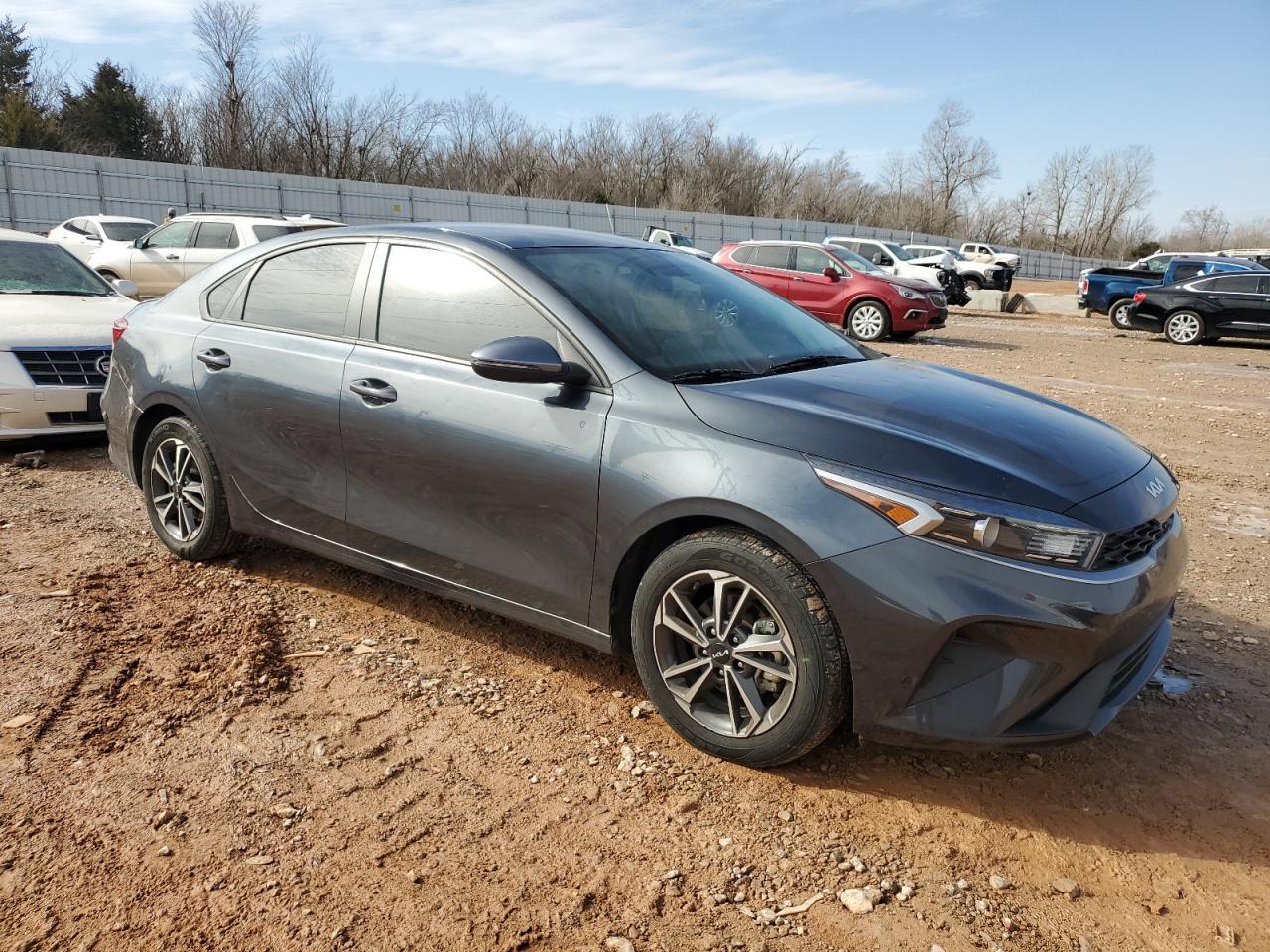 2023 Kia Forte Lx - Фото 4