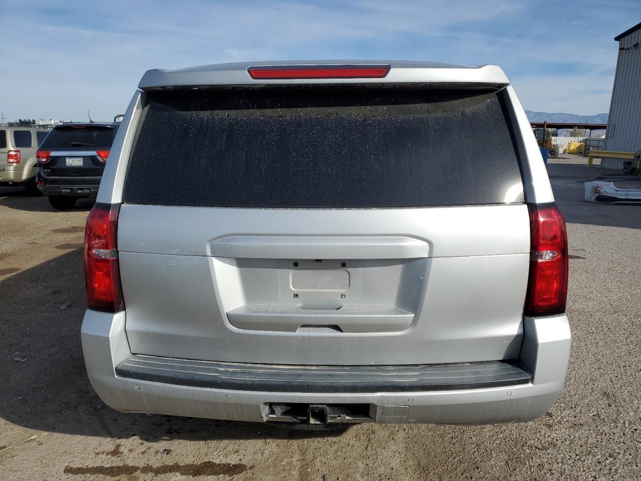 2020 Chevrolet Tahoe Special - Фото 6
