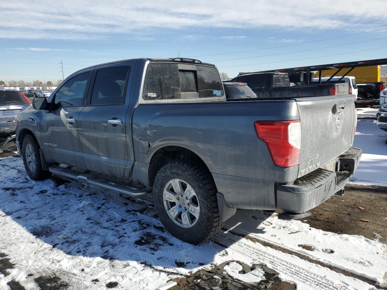 2017 Nissan Titan Sv - Фото 2
