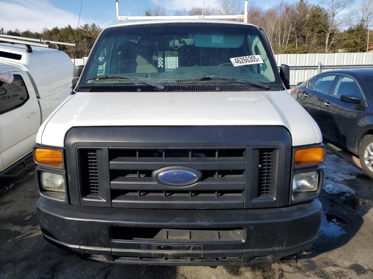 2011 Ford Econoline E250 Van - Фото 5