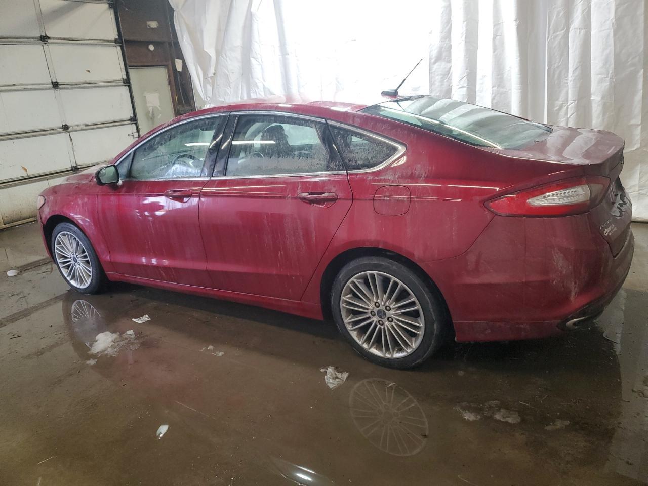 2016 Ford Fusion Se - Фото 2